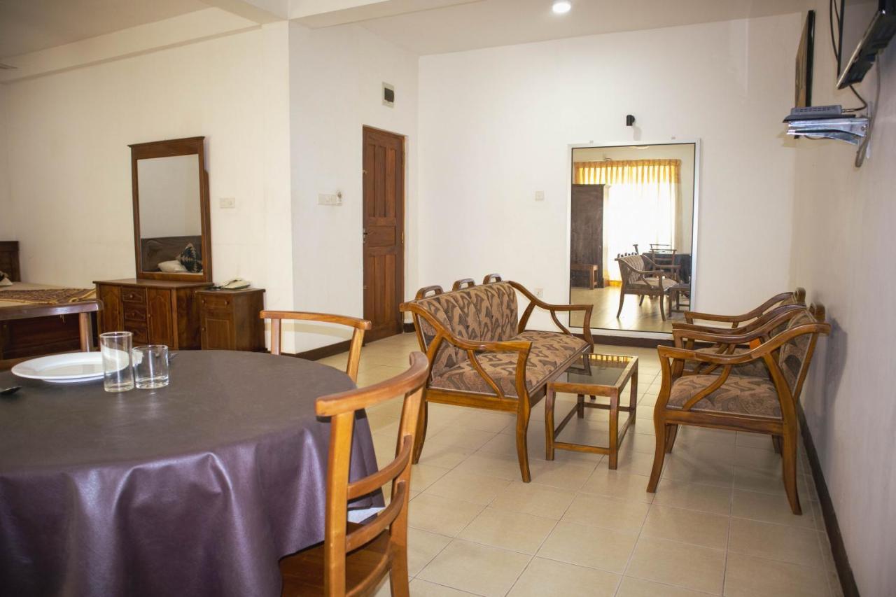 Chamaya Holiday Inn Balangoda Ngoại thất bức ảnh