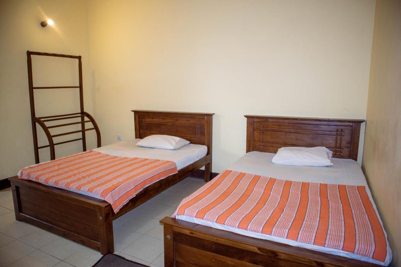 Chamaya Holiday Inn Balangoda Ngoại thất bức ảnh